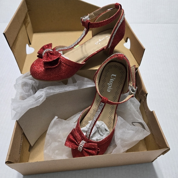 Red Glitter Shoes Holiday Sparkle Bow Kids Size 1 Christmas Dorthy kitten heel - Picture 1 of 16